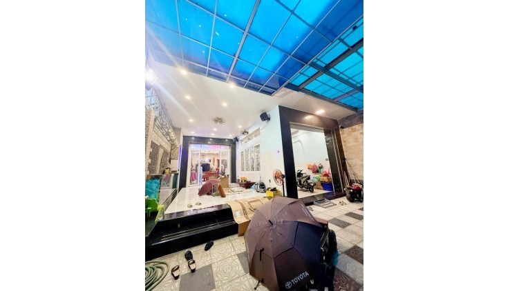 SIÊU PHẨM NGANG LỚN 8M -  3 TẦNG - XE HƠI NGỦ TRONG NHÀ - SÁT TÂN PHÚ - GẦN BÌNH LONG - NGÃ TƯ 4 XÃ - 160M2 - SỔ ĐẸP HOÀN CÔNG ĐỦ - GIÁ CHỈ NHỈNH 12